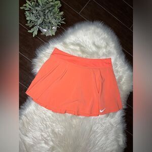 Nike coral tennis/golf skort sz large